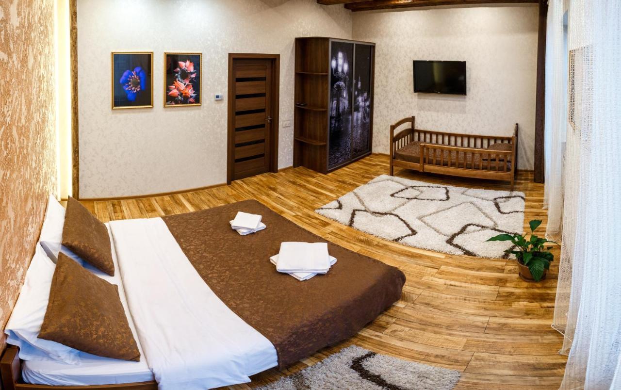 Apartments "The Cultural Capital" Vip Leopoli Esterno foto