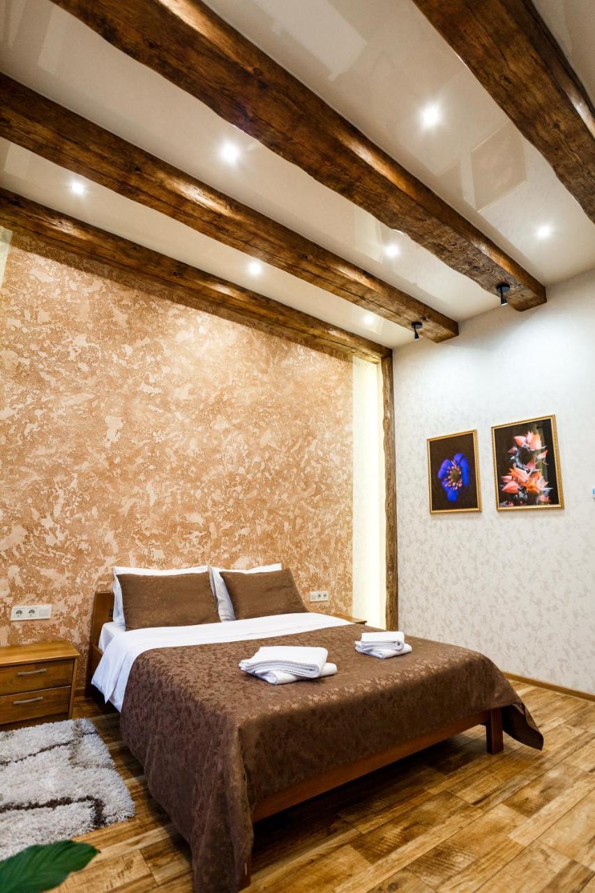Apartments "The Cultural Capital" Vip Leopoli Esterno foto